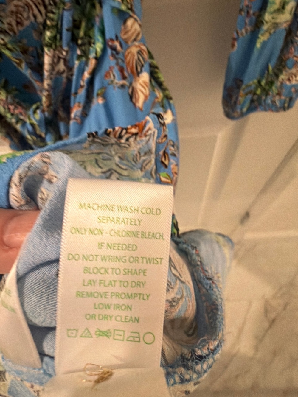 Lilly Pulitzer Blue Tropical Print Long-Sleeve  Dress - Picture 10 of 11
